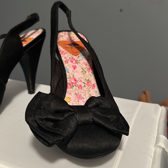 Rocket Dog Size 9 Rounded Toe Bow Detailed Slingback Heels - Picture 2 of 5